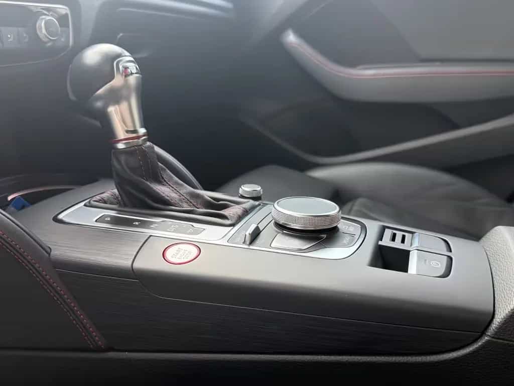 Audi S3 Sportback quattro *2.Hd*LED*ACC*RFK*Sportsitz 12/2019-photo-30