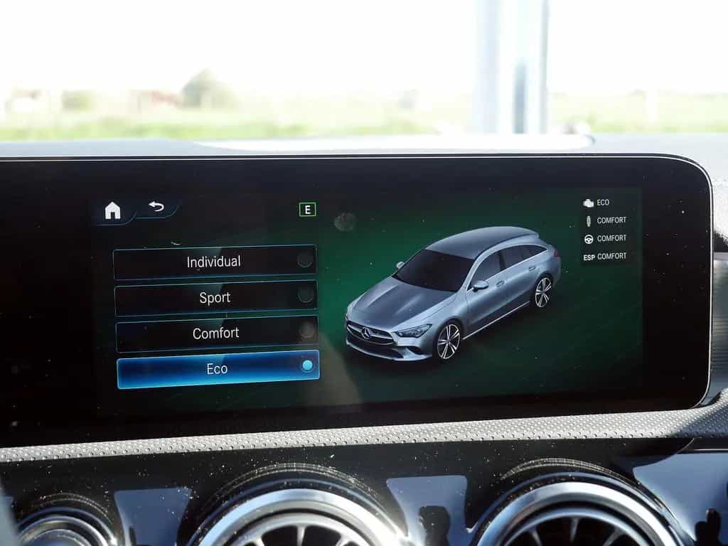 Mercedes-Benz CLA 250 Shooting Brake CLA 250 SB 4M AMG Line Distr. LED Pano Navi SHD 12/2022-photo-30