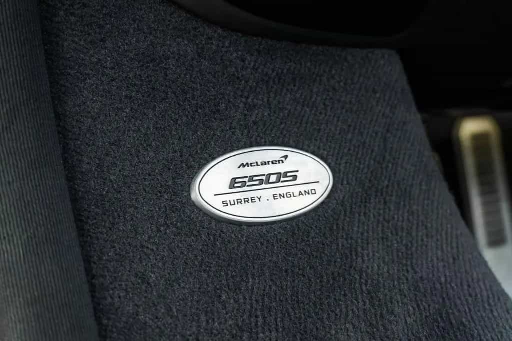 McLaren 650S Spider - Titanium Silver - Carbon - Lift - 09/2015-photo-5
