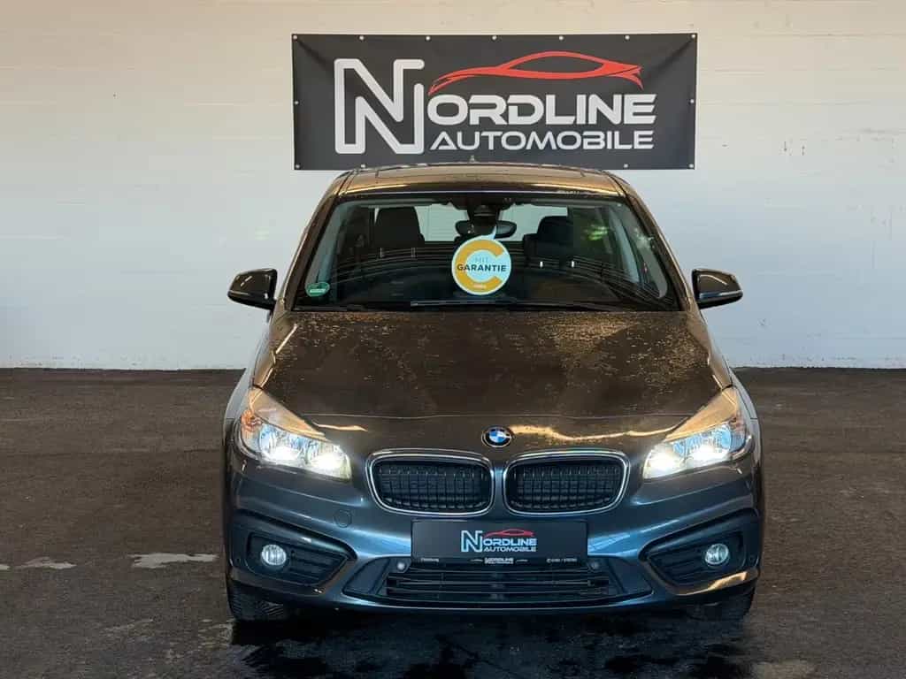 BMW 218 i Active Tourer*Advantage*Garantie*Panorama* 07/2016-photo-0