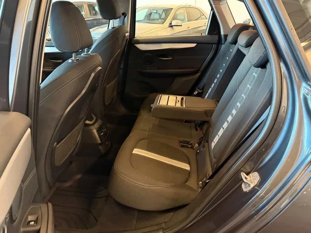 BMW 218 i Active Tourer*Advantage*Garantie*Panorama* 07/2016-photo-22