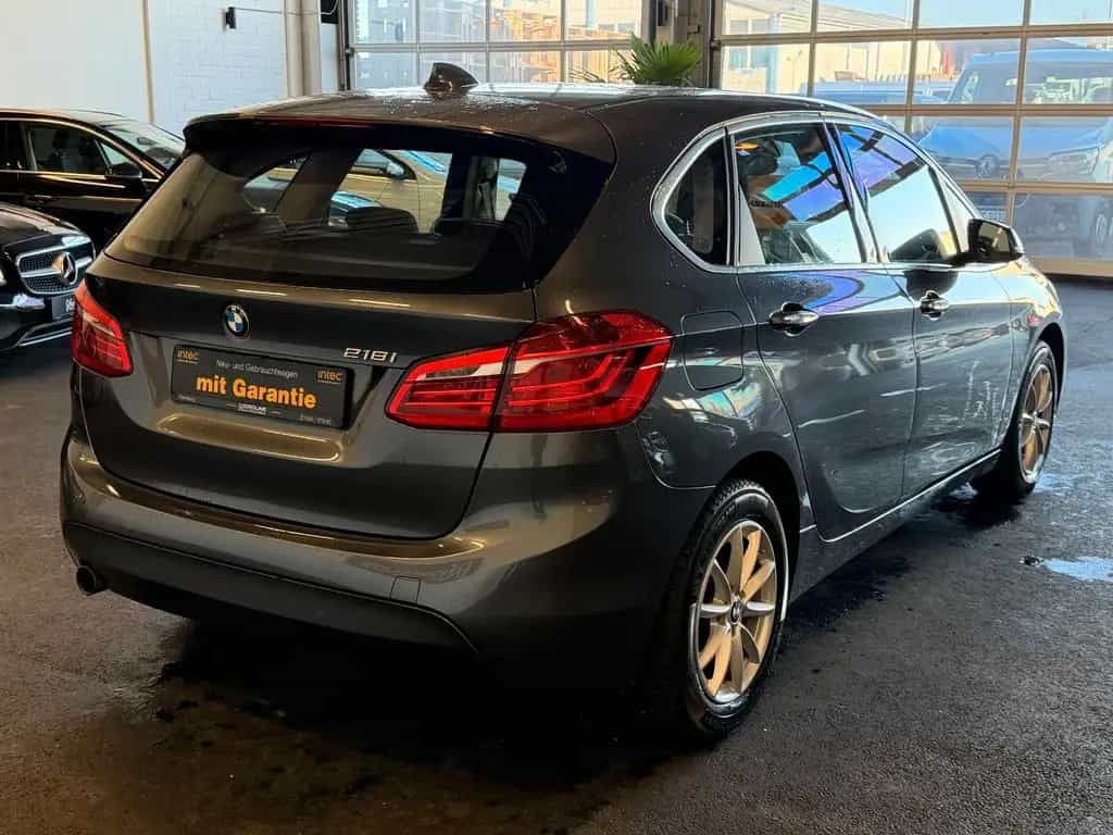 BMW 218 i Active Tourer*Advantage*Garantie*Panorama* 07/2016-photo-4