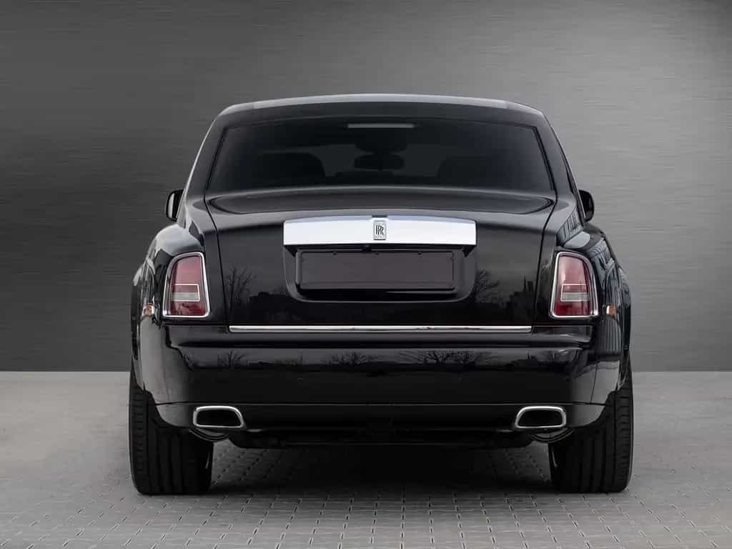 Rolls-Royce Phantom -Series II  Family 06/2013-photo-2
