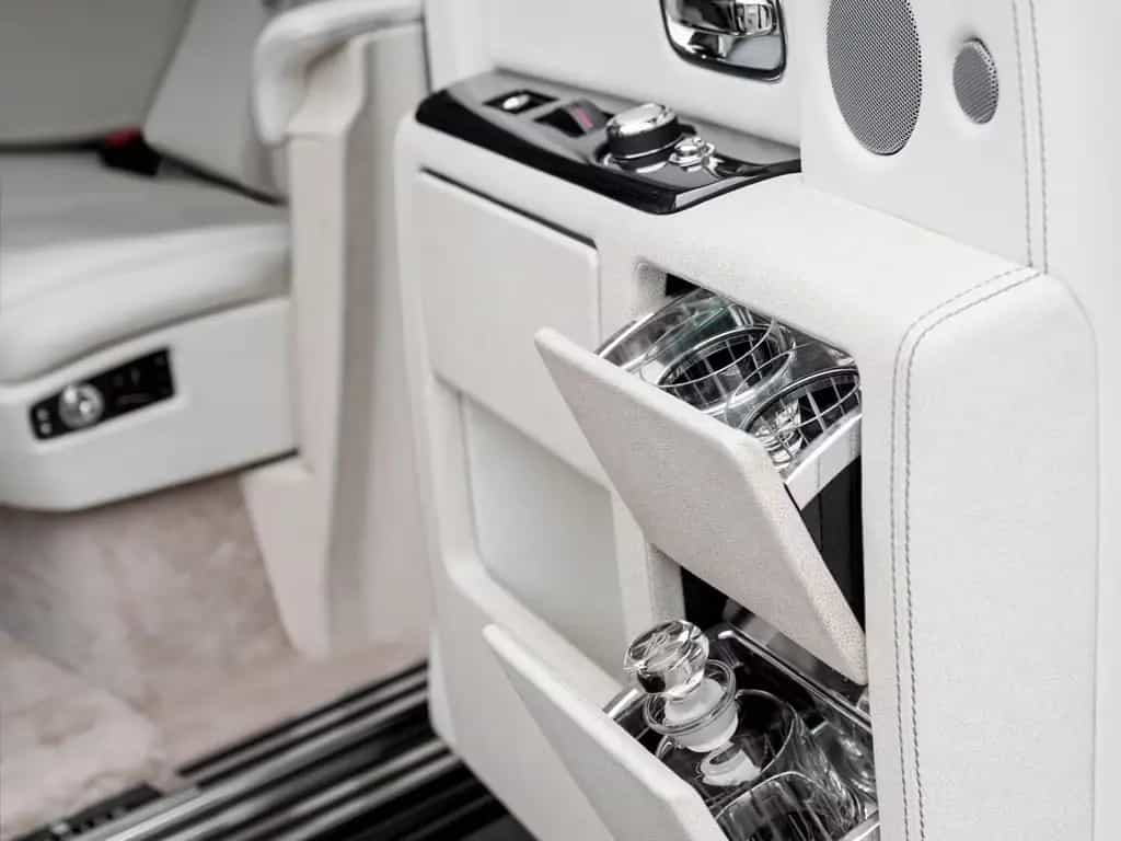Rolls-Royce Phantom -Series II  Family 06/2013-photo-9