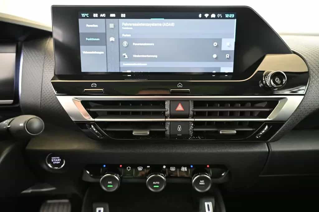 Citroën C4 X 1.2 PT EAT8 130 MAX LED/NAV/SOUND/PANO/H-UP 05/2024-photo-15