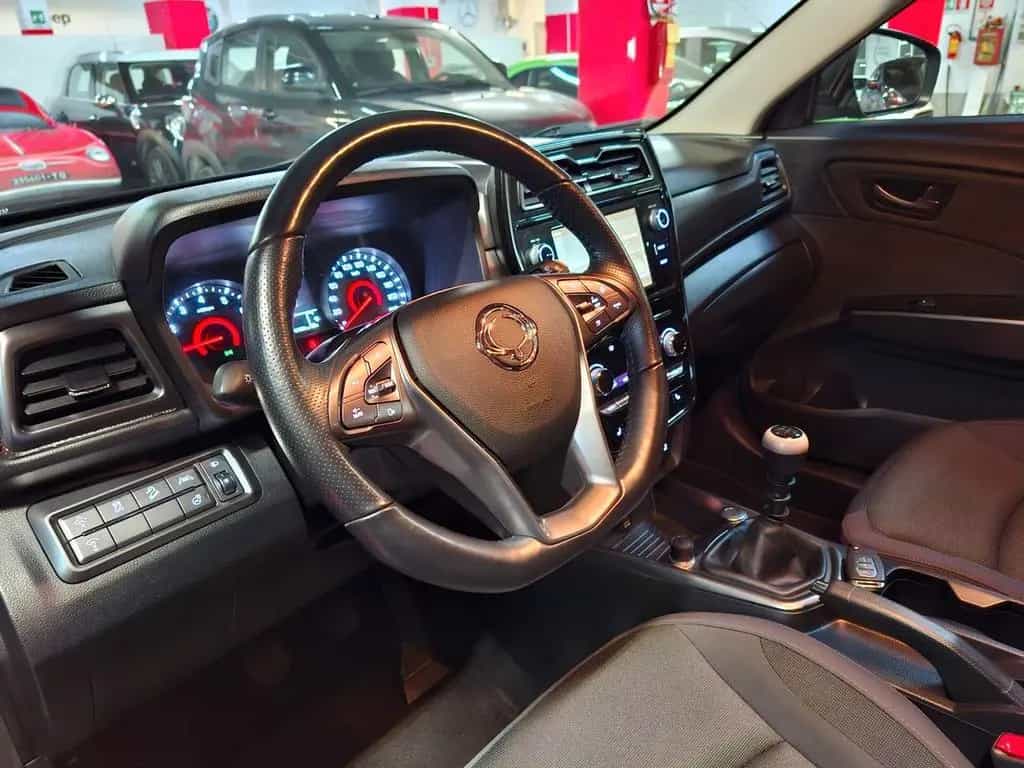Ssangyong Tivoli 1.2 GDI Turbo PREMIUM 46000KM!! 01/2022-photo-6
