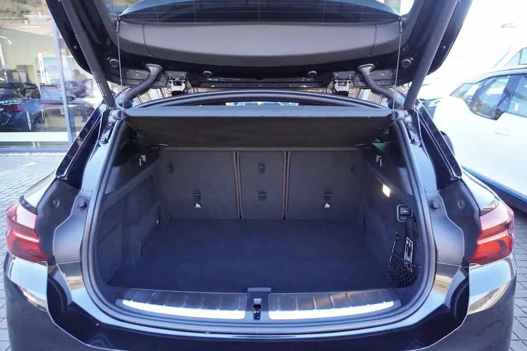 BMW X2 sDrive20i Edition M Mesh HeadUp Kamera Glasda 04/2021-photo-15