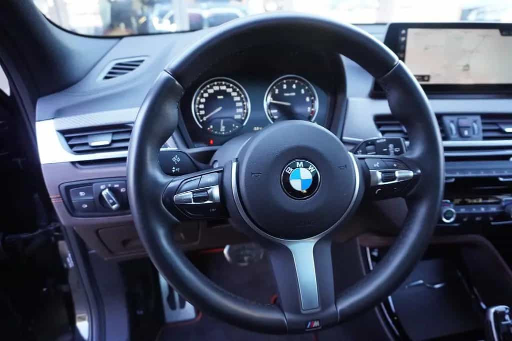 BMW X2 sDrive20i Edition M Mesh HeadUp Kamera Glasda 04/2021-photo-6
