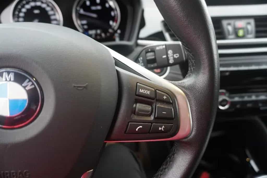 BMW X2 xDrive 20d Advantage Plus LED Navi AHK PDC 05/2019-photo-16