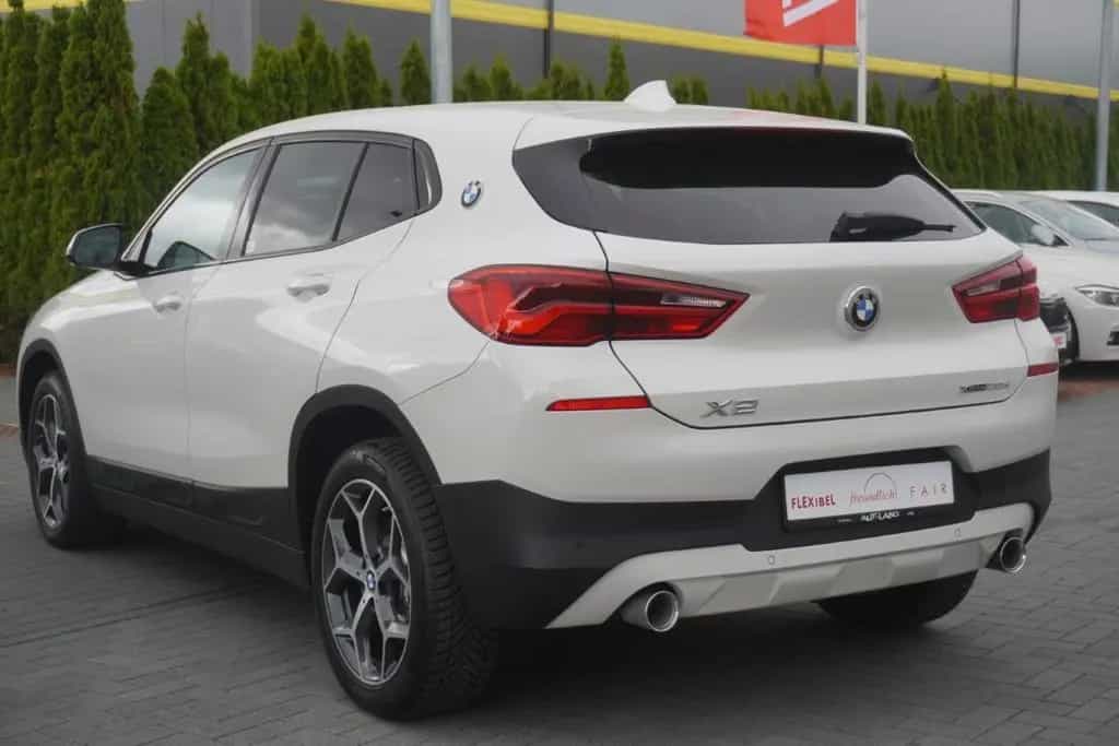 BMW X2 xDrive 20d Advantage Plus LED Navi AHK PDC 05/2019-photo-2