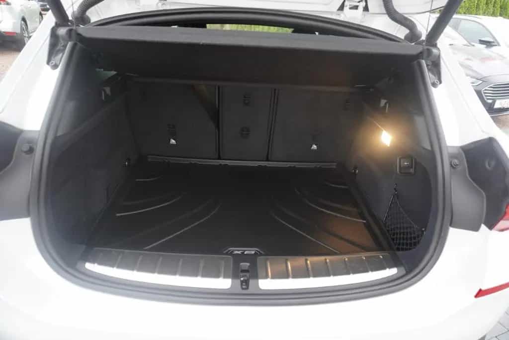 BMW X2 xDrive 20d Advantage Plus LED Navi AHK PDC 05/2019-photo-9