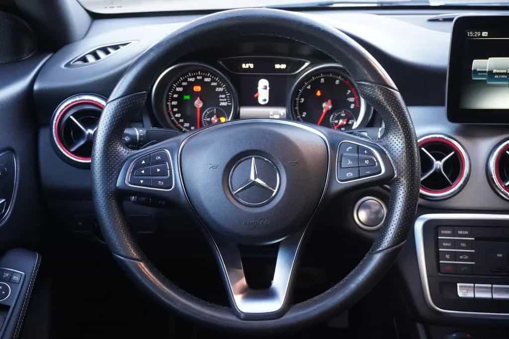 Mercedes-Benz CLA-Class 180 Urban LED Pano Navi Radio 03/2017-photo-13