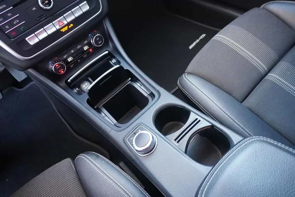 Mercedes-Benz CLA-Class 180 Urban LED Pano Navi Radio 03/2017-photo-31