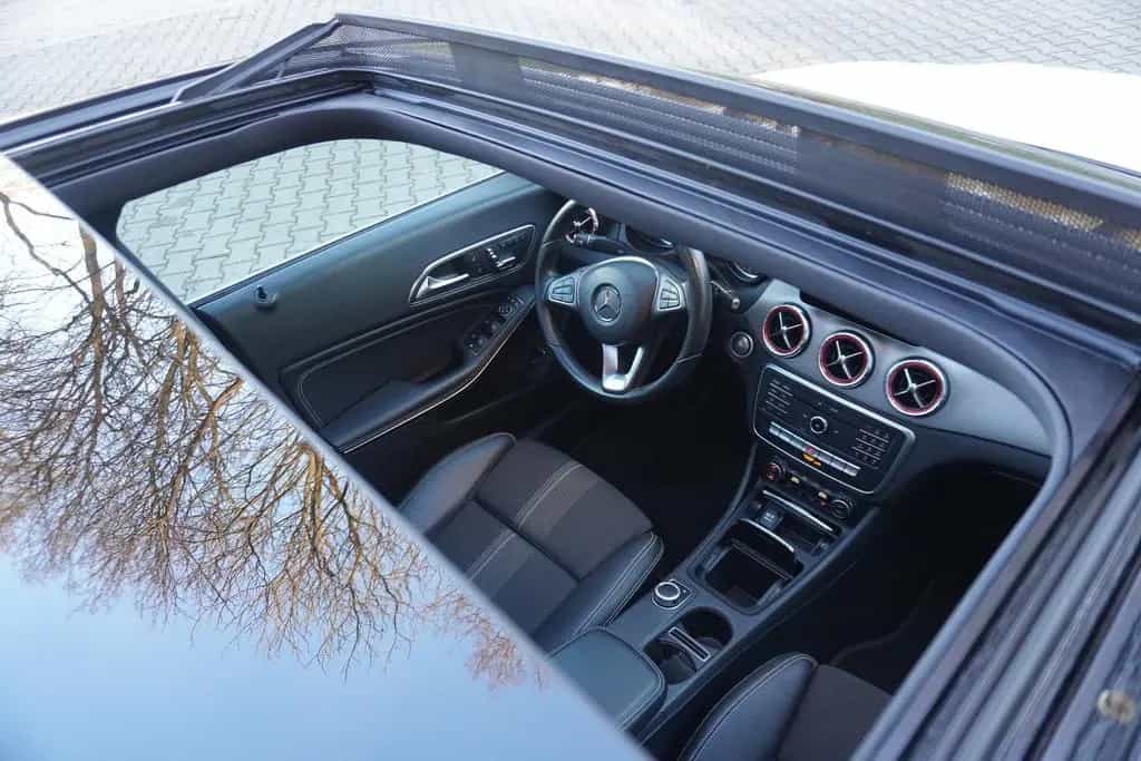 Mercedes-Benz CLA-Class 180 Urban LED Pano Navi Radio 03/2017-photo-33