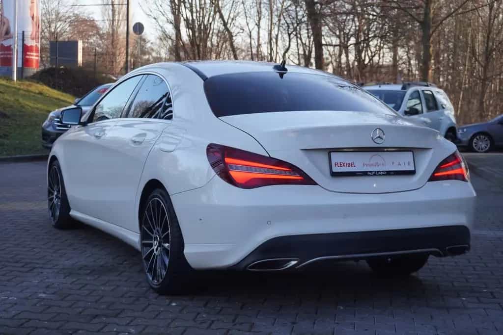 Mercedes-Benz CLA-Class 180 Urban LED Pano Navi Radio 03/2017-photo-7