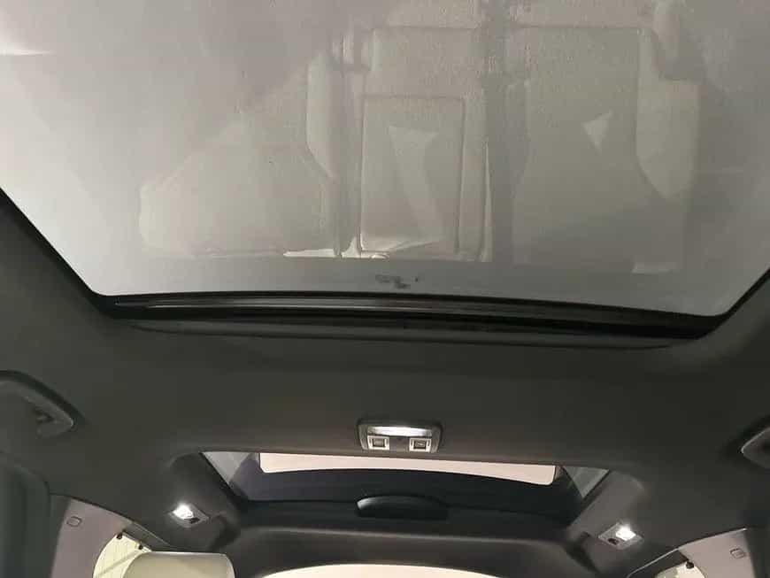 Land Rover Discovery D250 Dynamic SE 12/2024-photo-18