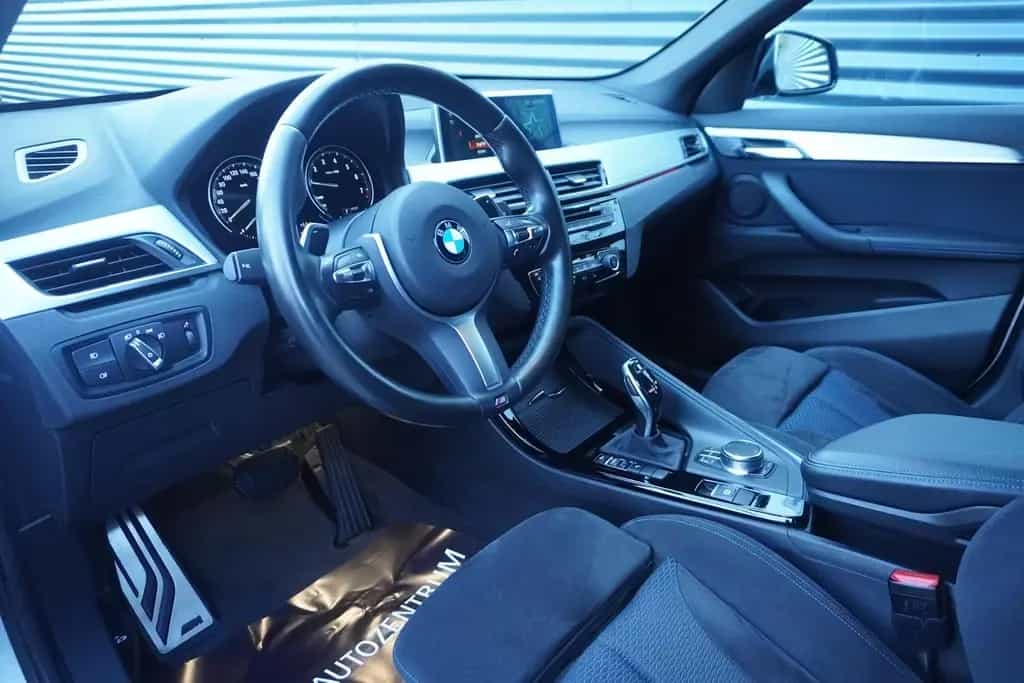 BMW X1 20i M-SPORTPAKET|SHADOW|HEAD-UP|KAMERA|HIFI 03/2019-photo-12