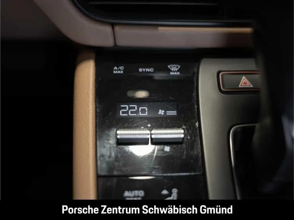 Porsche Macan BOSE 20-Zoll Rückfahrkamera Panoramadach 12/2021-photo-26