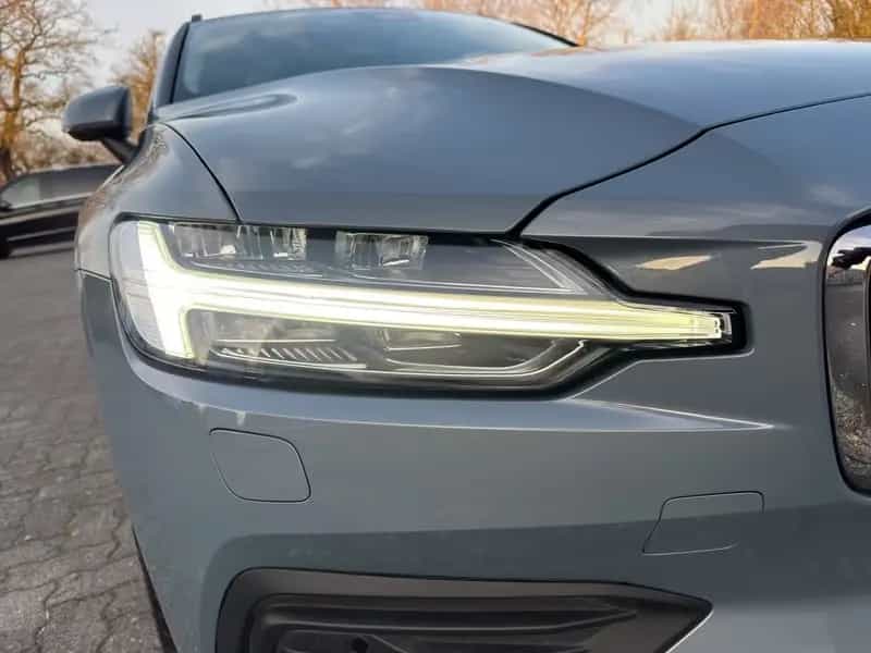 Volvo V60 V 60 B4 CORE KAMERA LED STANDHZG TEMPOMAT 12/2022-photo-10