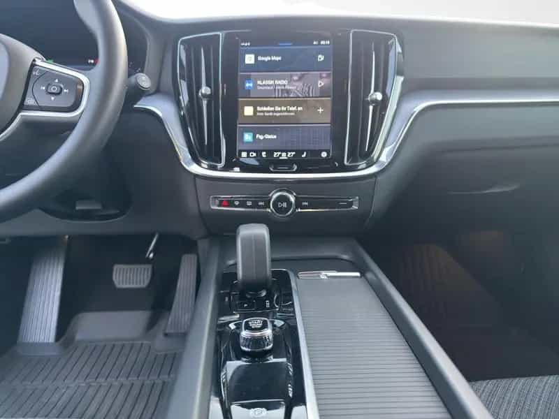 Volvo V60 V 60 B4 CORE KAMERA LED STANDHZG TEMPOMAT 12/2022-photo-15