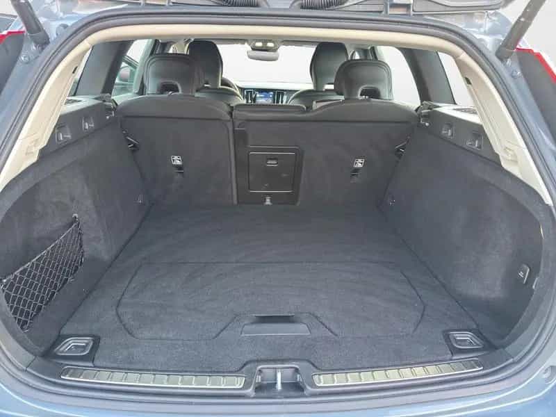 Volvo V60 V 60 B4 CORE KAMERA LED STANDHZG TEMPOMAT 12/2022-photo-9