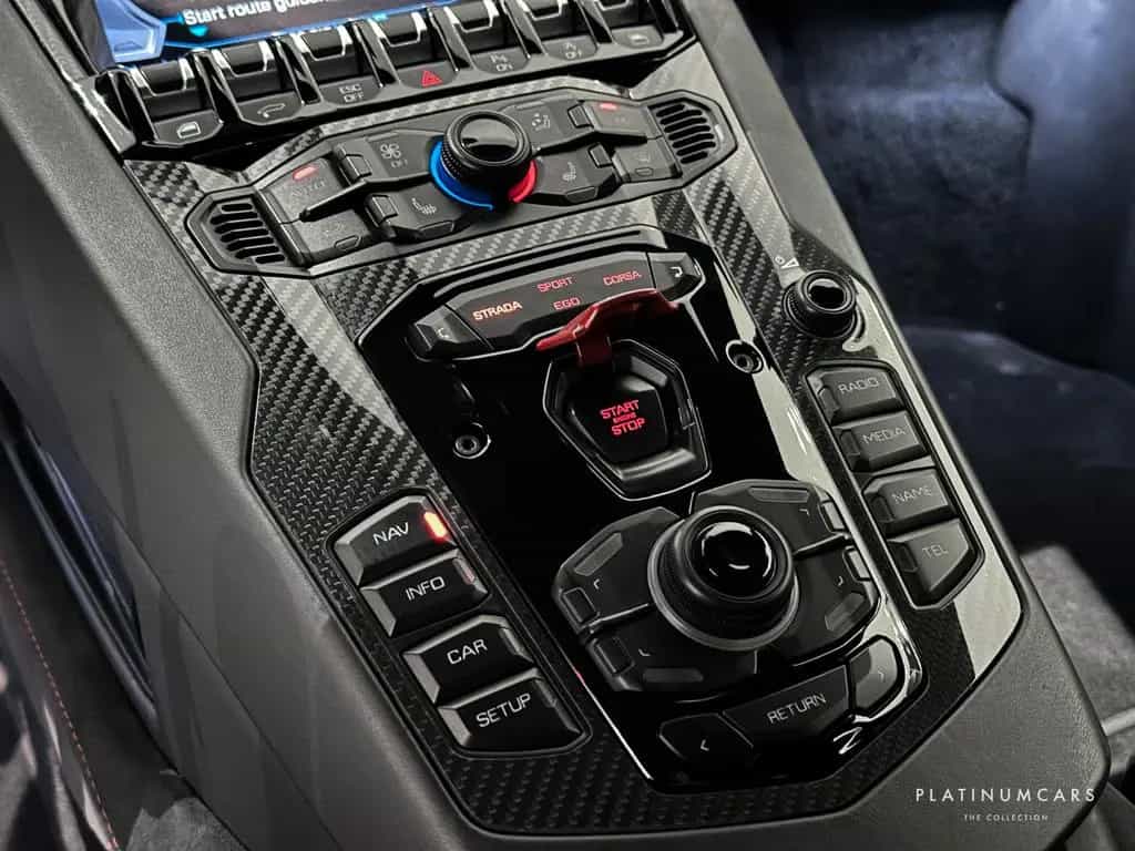 Lamborghini Aventador S LP 740-4 S 2018 / Ad Personam 09/2017-photo-11