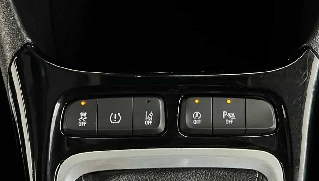 Opel Crossland Ultimate*1,5-81KW*H-Up*TEMP*NAVI*EU6 11/2023-photo-32