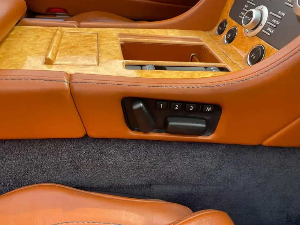 Aston Martin DB9 Volante 5,9-Automatik-Leder-Xenon-Navi 07/2008-photo-11