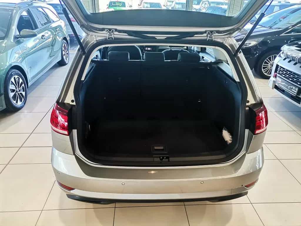 Volkswagen Golf Variant 1.0 TSI Trendline Winter|SHZ|Klima 03/2019-photo-17