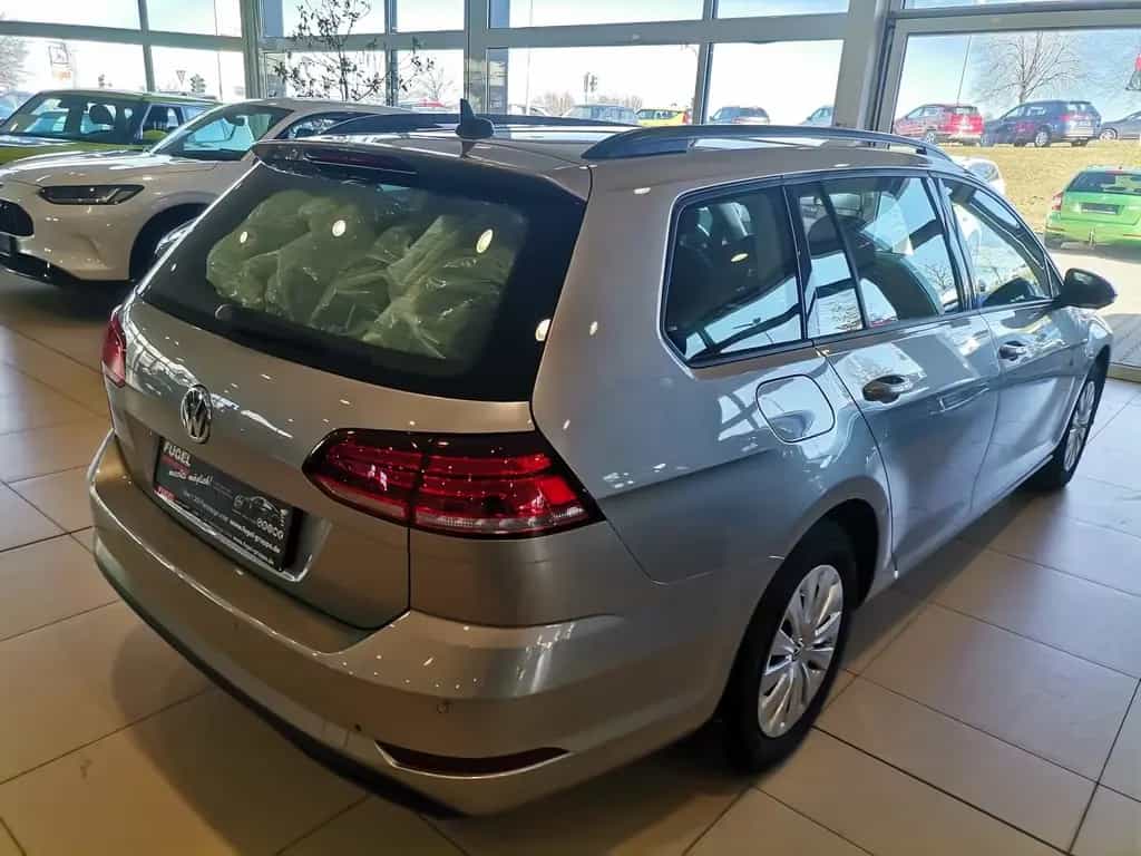 Volkswagen Golf Variant 1.0 TSI Trendline Winter|SHZ|Klima 03/2019-photo-4