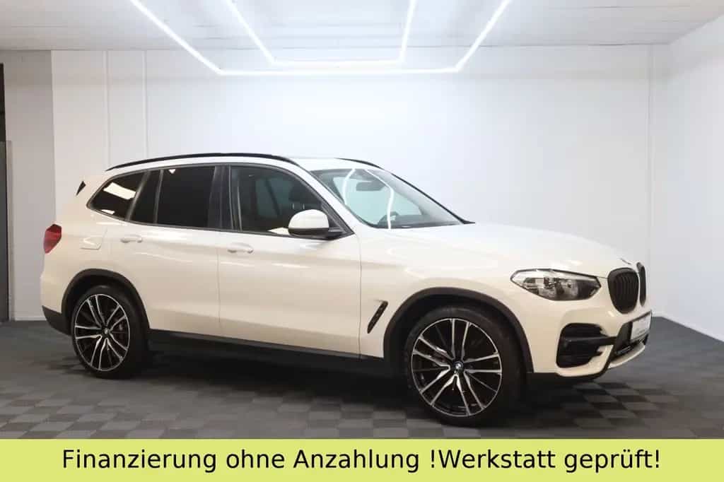 BMW X3 xDrive 20 d Advantage*NAVI*CAM*HUD*AHK 06/2018-photo-1