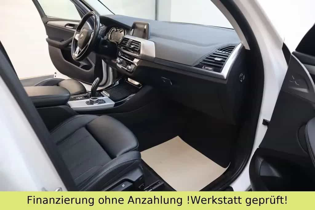 BMW X3 xDrive 20 d Advantage*NAVI*CAM*HUD*AHK 06/2018-photo-11