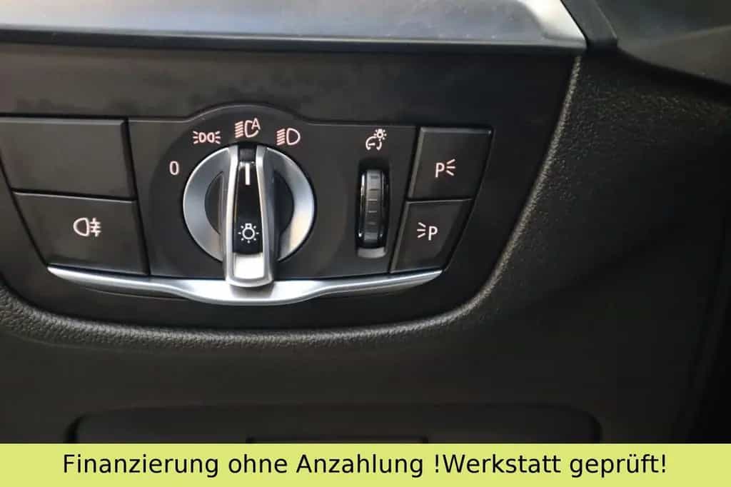 BMW X3 xDrive 20 d Advantage*NAVI*CAM*HUD*AHK 06/2018-photo-20