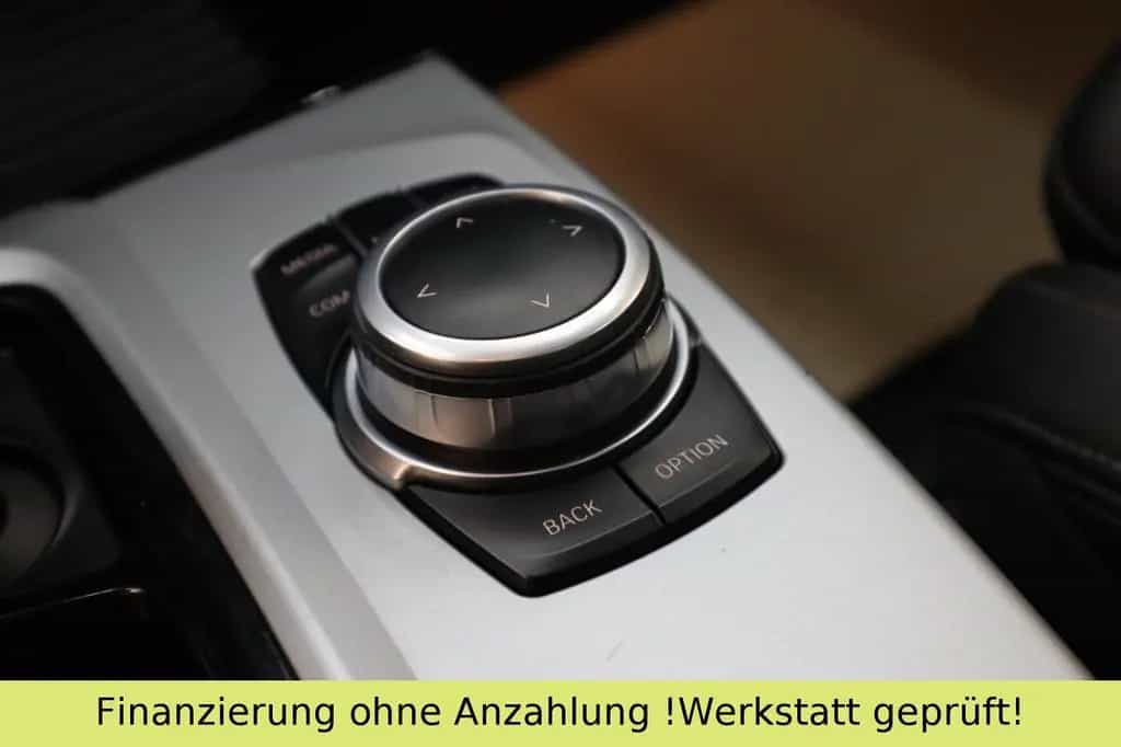 BMW X3 xDrive 20 d Advantage*NAVI*CAM*HUD*AHK 06/2018-photo-24