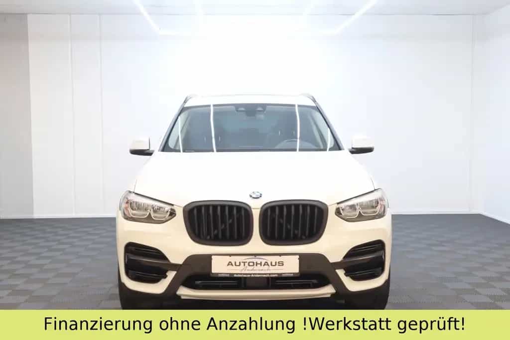 BMW X3 xDrive 20 d Advantage*NAVI*CAM*HUD*AHK 06/2018-photo-3