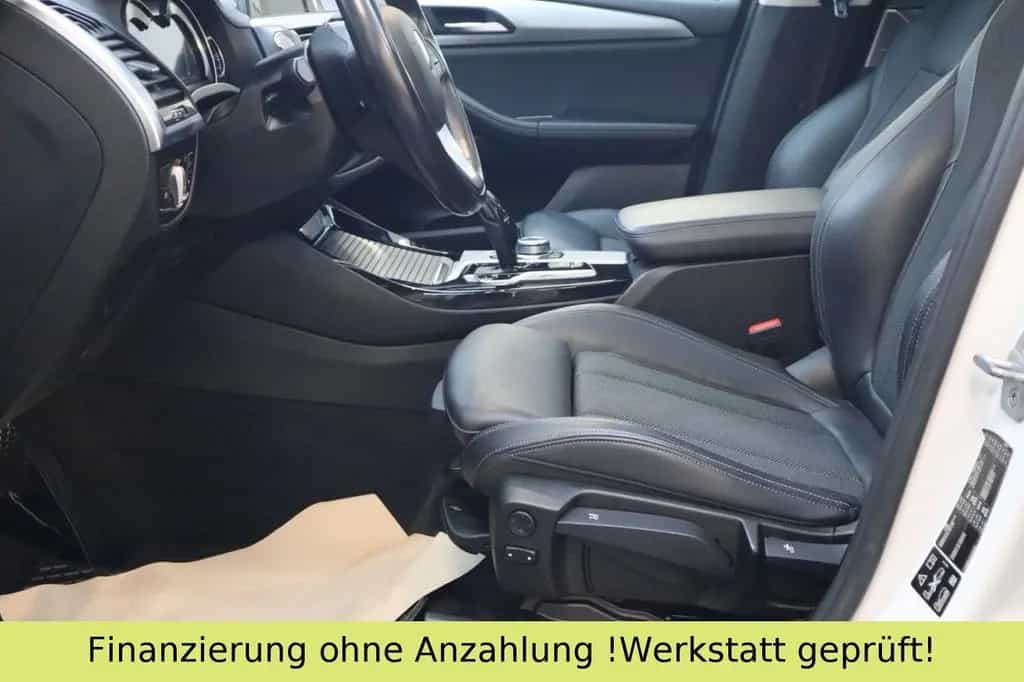 BMW X3 xDrive 20 d Advantage*NAVI*CAM*HUD*AHK 06/2018-photo-32