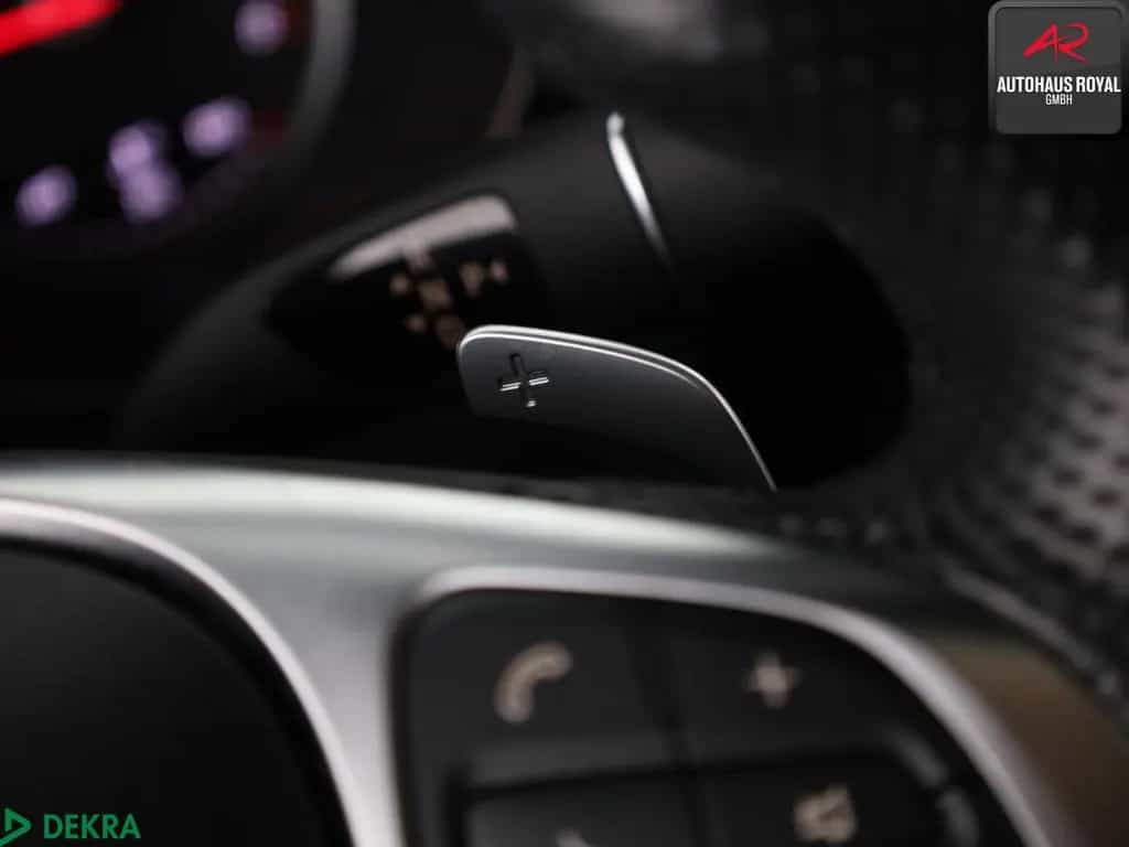 Mercedes-Benz GLC-Class 220 Coupe 4M AMG NIGHT HUD,360GRAD,KEYLESS 02/2018-photo-16