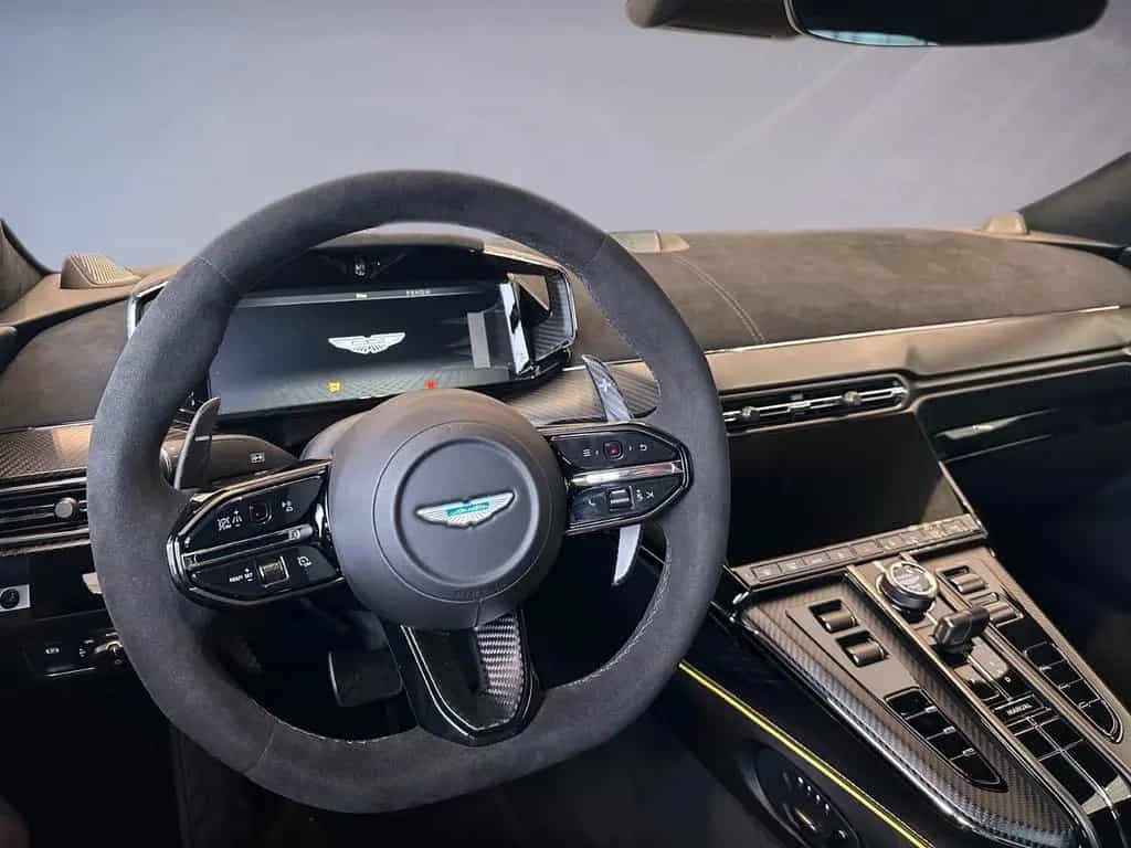 Aston Martin V8 Vantage Vantage S Coupe | Satin AM Racing Green | Int.CF null-photo-6