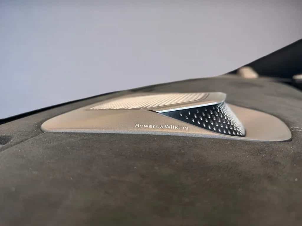 Aston Martin V8 Vantage Vantage S Coupe | Satin AM Racing Green | Int.CF null-photo-8
