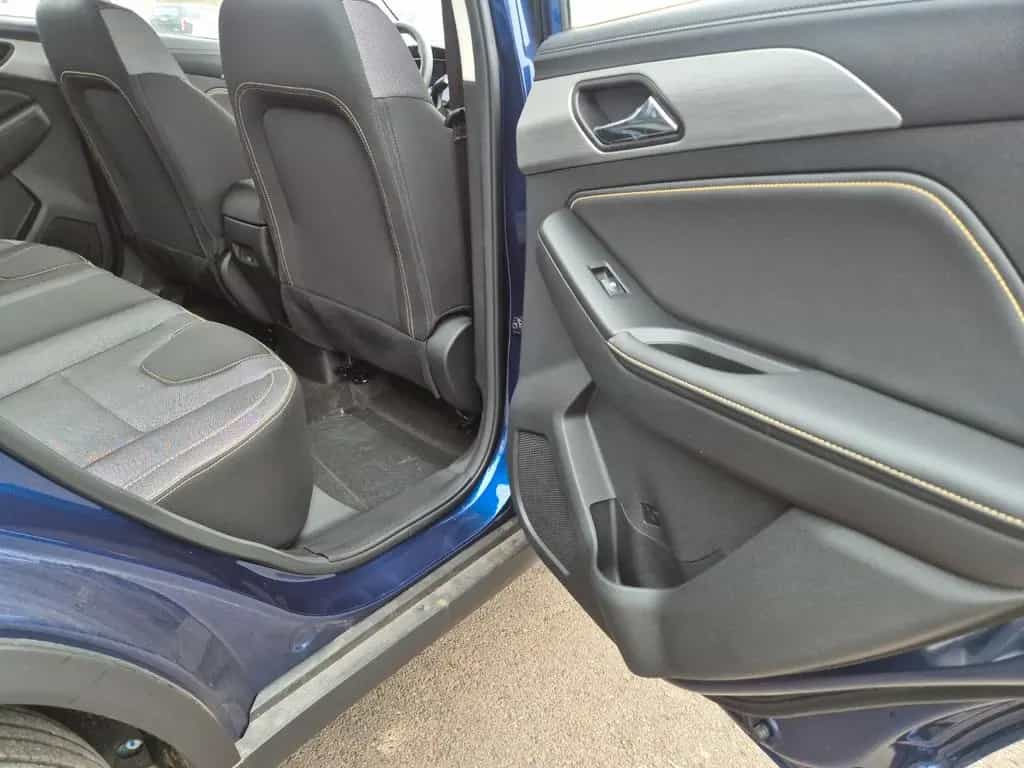 BAIC Beijing X35 Automatic 136 PS null-photo-3