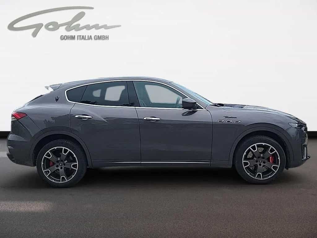 Maserati Levante Modena 03/2022-photo-13