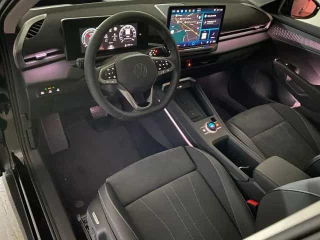 Volkswagen T-Roc Style 1.5 l eTSI OPF 110 kW (150 P S) 7-Ga null-photo-5