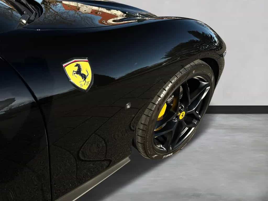 Ferrari Roma Spider *LED-Scheinwerfer*20 Zoll Felge* 12/2024-photo-10