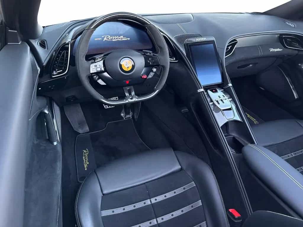 Ferrari Roma Spider *LED-Scheinwerfer*20 Zoll Felge* 12/2024-photo-12