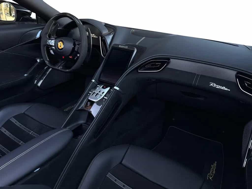 Ferrari Roma Spider *LED-Scheinwerfer*20 Zoll Felge* 12/2024-photo-15