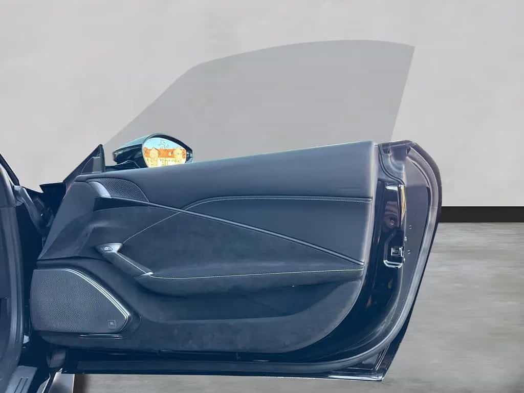 Ferrari Roma Spider *LED-Scheinwerfer*20 Zoll Felge* 12/2024-photo-23
