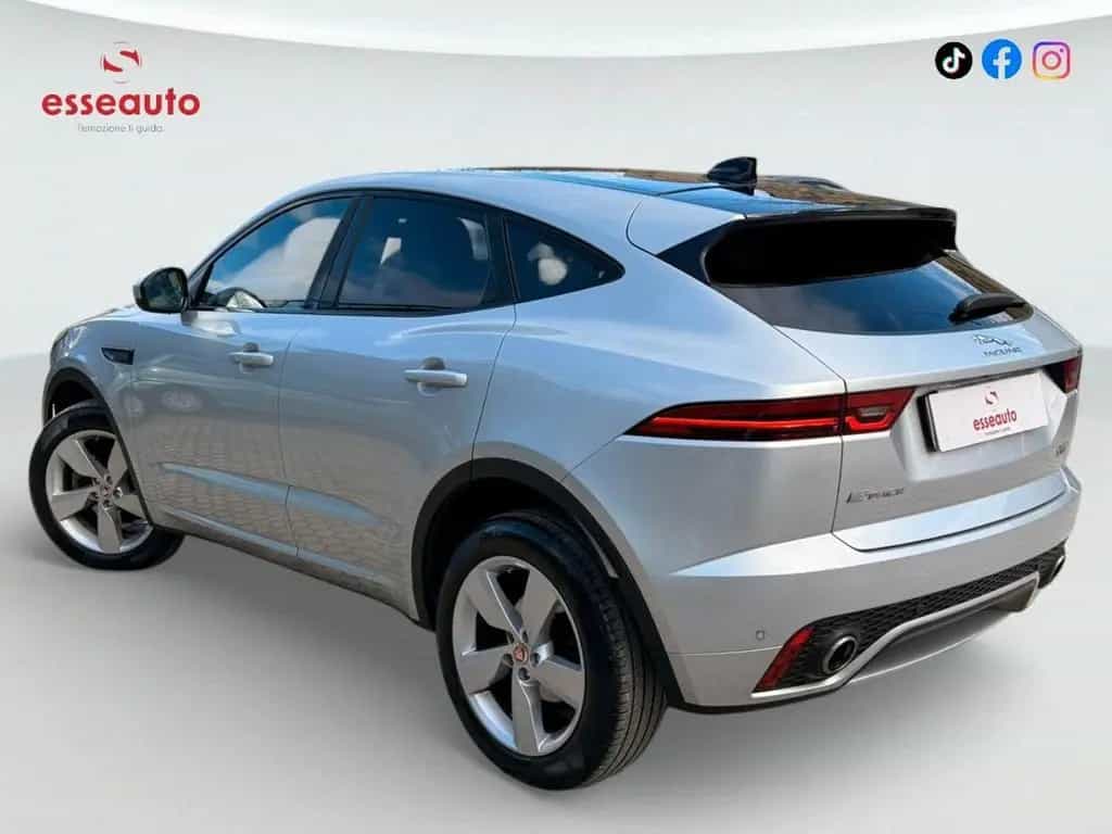 Jaguar E-Pace 2.0D 180 CV AWD R-Dynamic 01/2019-photo-6