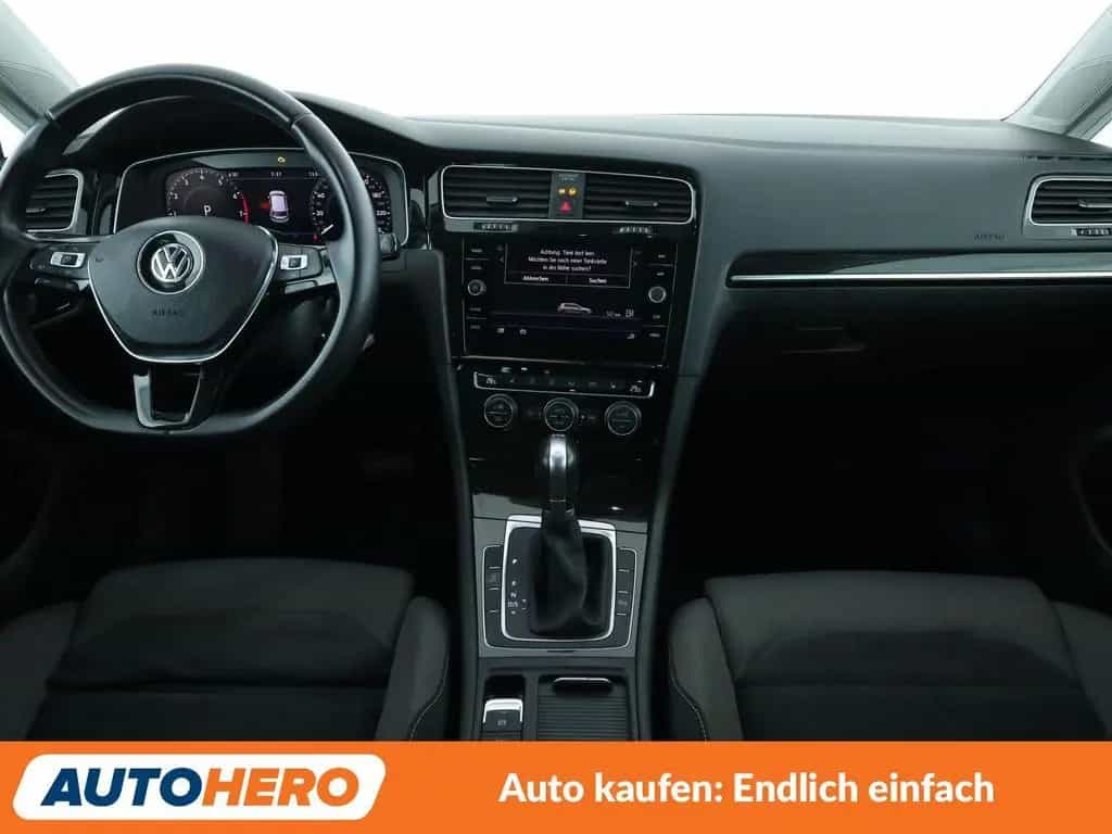 Volkswagen Golf VII 1.5 TSI ACT Highline BM Aut.*NAVI*LED* 01/2019-photo-11