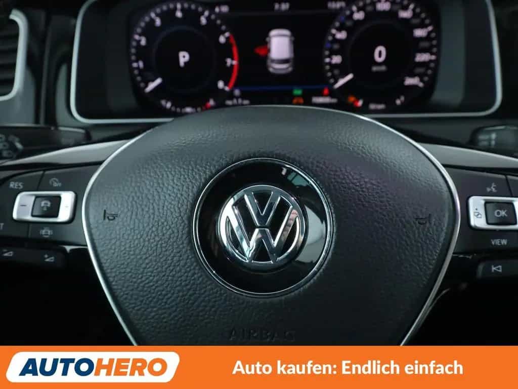 Volkswagen Golf VII 1.5 TSI ACT Highline BM Aut.*NAVI*LED* 01/2019-photo-18
