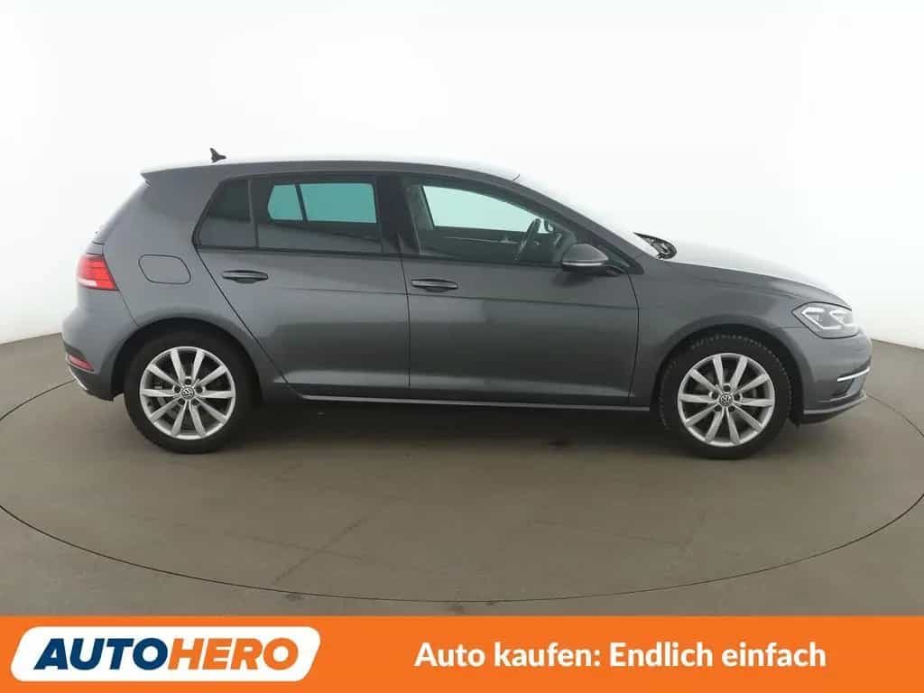 Volkswagen Golf VII 1.5 TSI ACT Highline BM Aut.*NAVI*LED* 01/2019-photo-6
